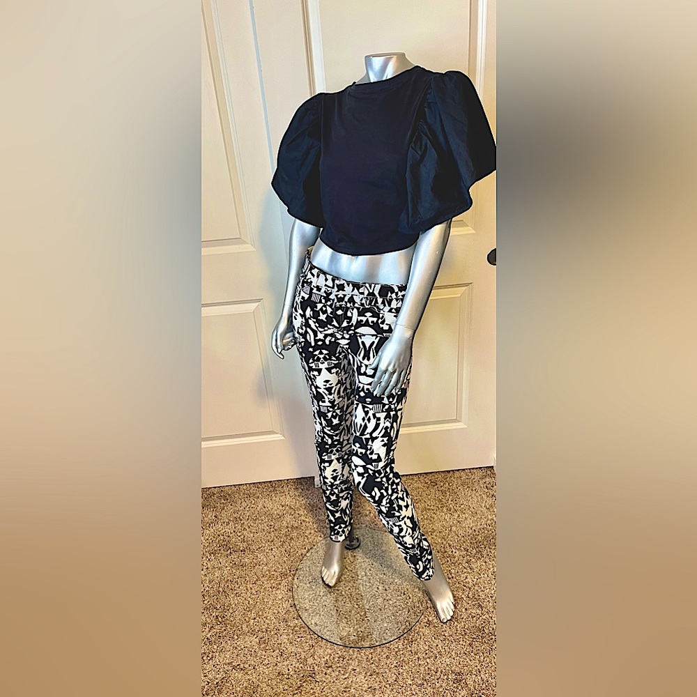 Women Jean pants black and white size12